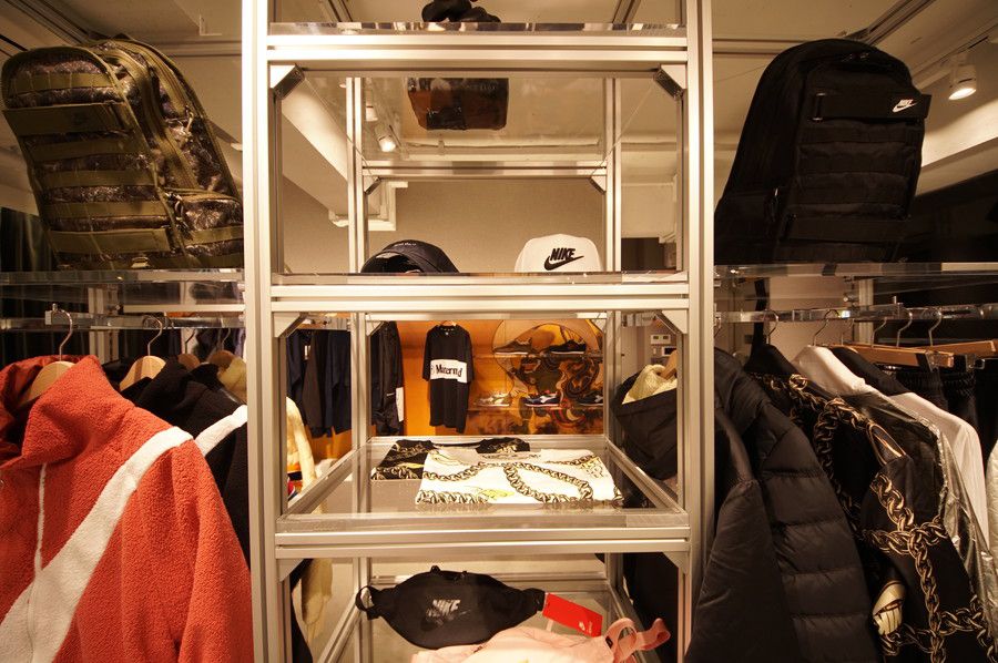 BILLY'S ENT HARAJUKU (ビリーズ エンター 原宿) 店内2F アパレル