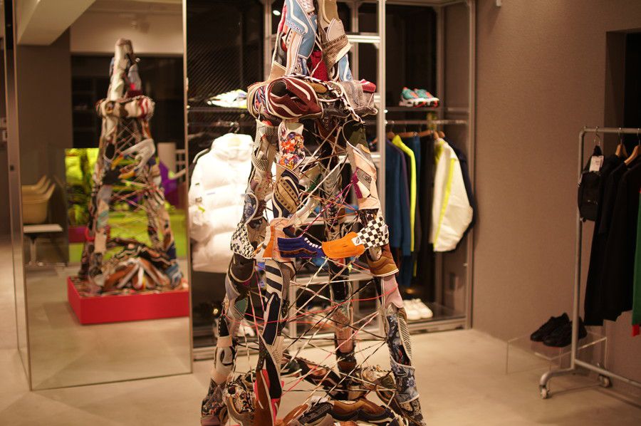 BILLY'S ENT HARAJUKU (ビリーズ エンター 原宿) 店内2F VANS アート