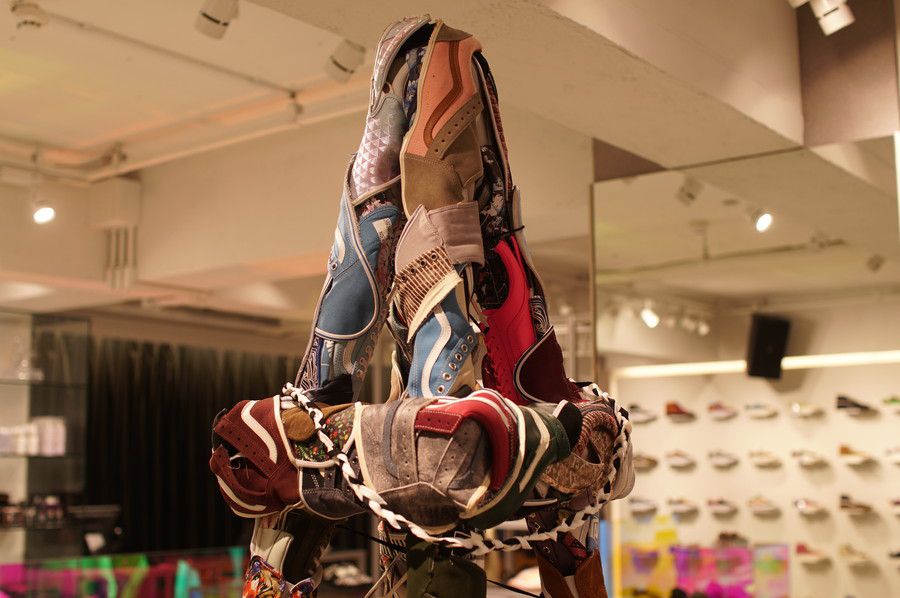 BILLY'S ENT HARAJUKU (ビリーズ エンター 原宿) 店内2F VANS アート