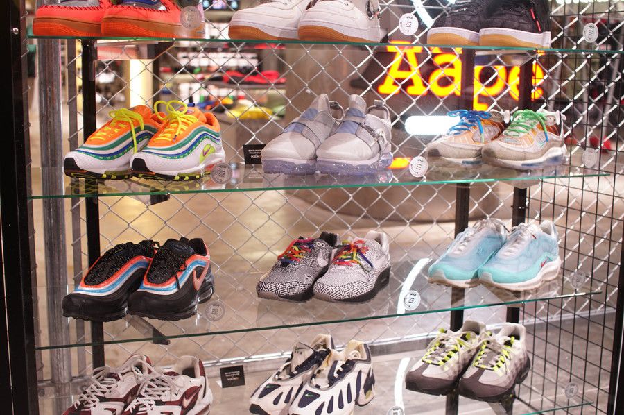 スニーカーミュージアム by KCKC(キクシー) ナイキ オンエアー NIKE ON AIR