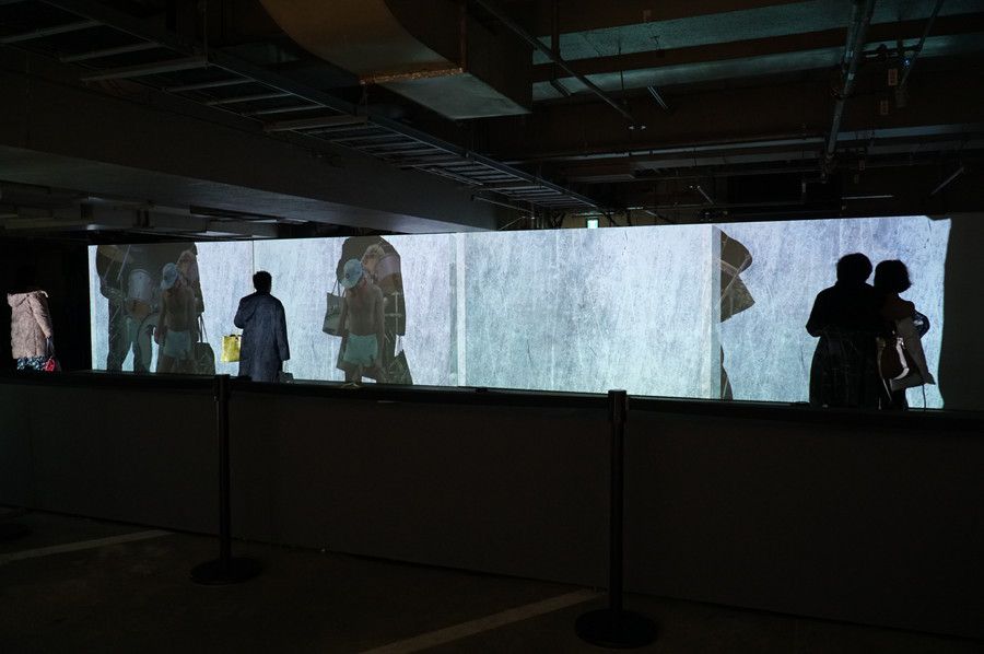 QUEEN ANOTHER ONE BITES THE DUST (ナザーワンバイツザダスト) プロジェクション