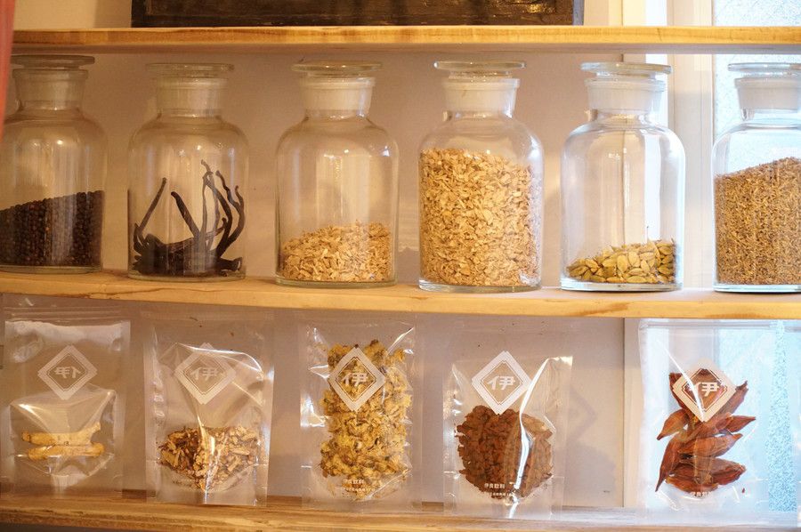 伊良コーラ(いよしコーラ) スパイス