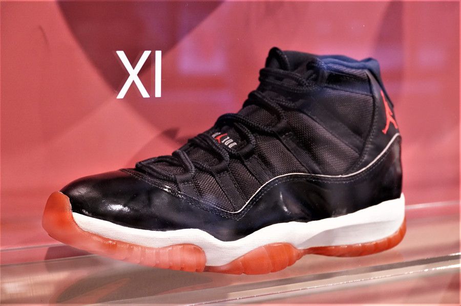 NIKE AIR JORDAN 11 ナイキ エアジョーダン 11
