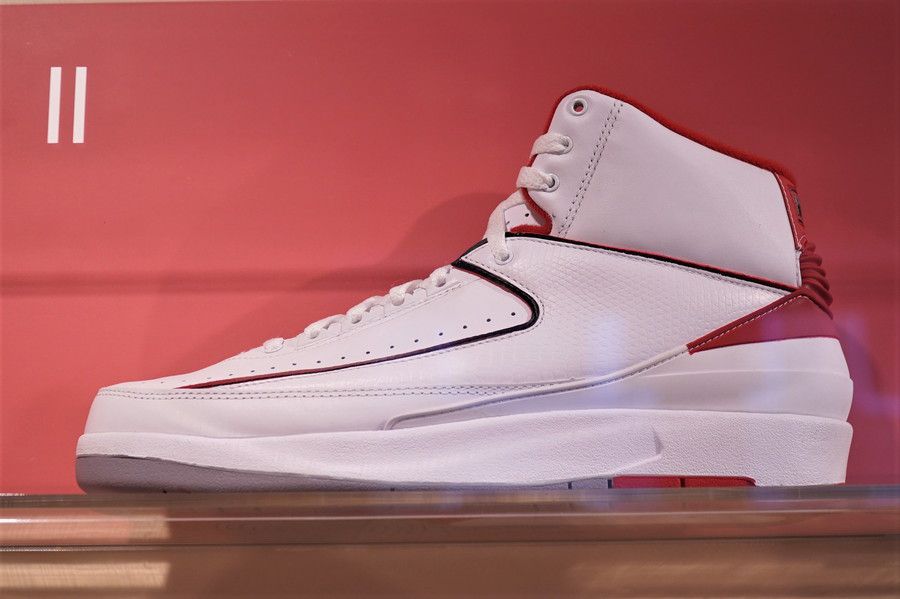 NIKE AIR JORDAN 2 ナイキ エアジョーダン 2