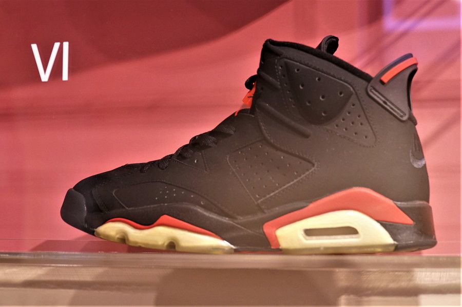 NIKE AIR JORDAN 6 ナイキ エアジョーダン 6