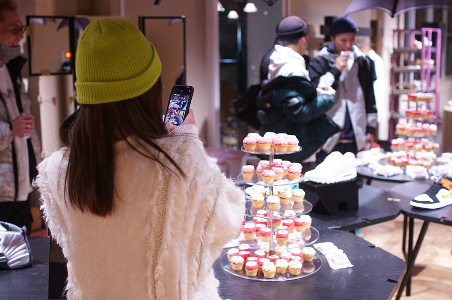 NIKE VALENTINE'S PACK ローンチパーティー スイーツ