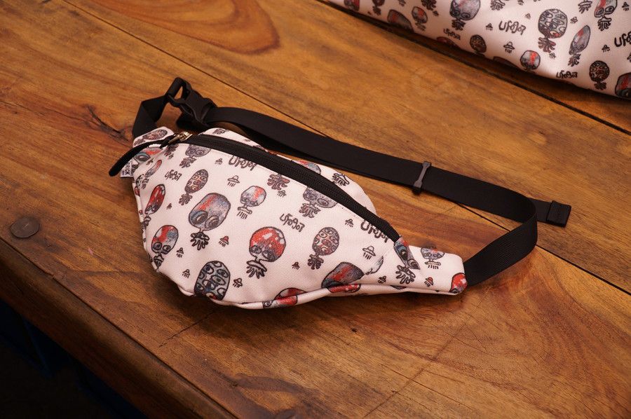 UFO907 MEDICOM TOY FABRICK グッズ メディコムトイファブリック ウエストバッグ