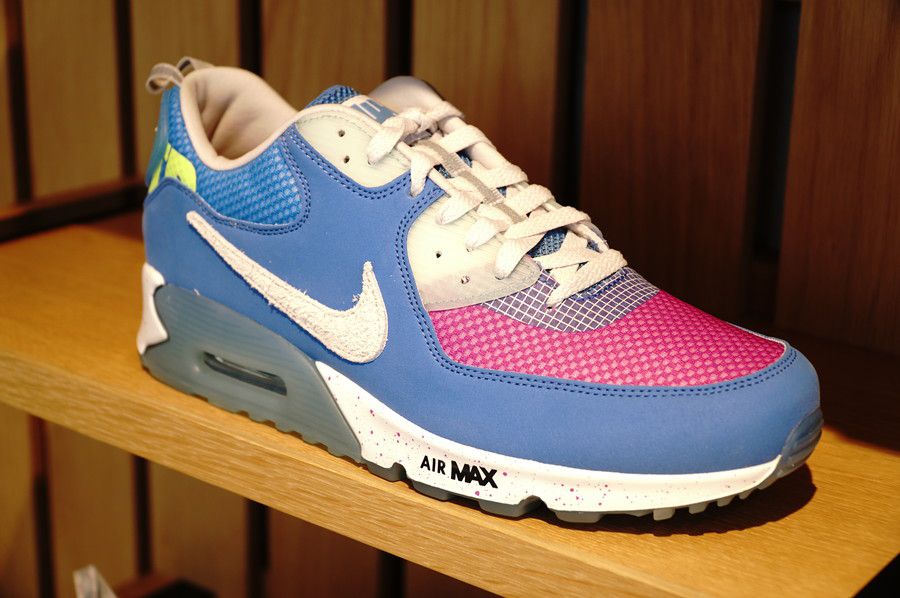 Air max outlet 90 undefeated blue