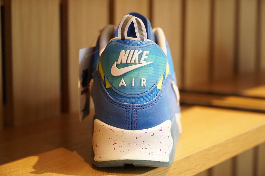エアマックス90 アンディフィーテッド ブルー AIRMAX 90 UNDEFEATED "Pacific Blue"