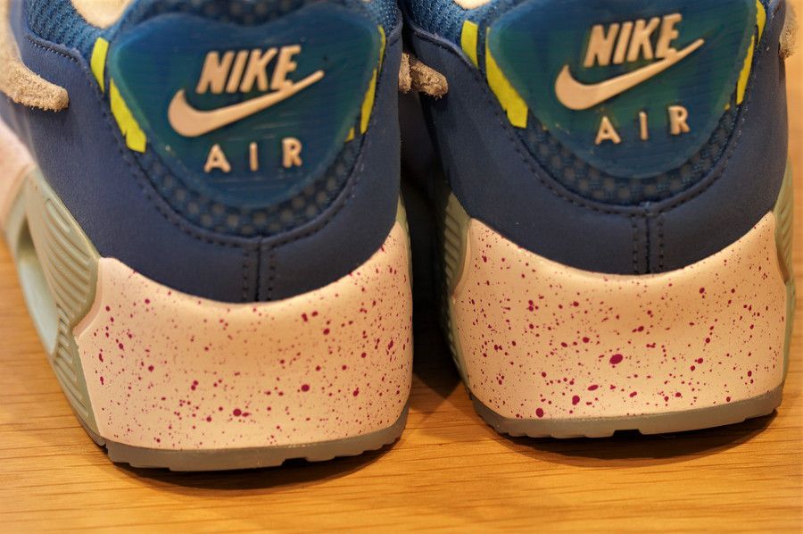 ジュニアサイズ エアマックス90 アンディフィーテッド ブルー AIRMAX 90 UNDEFEATED "Pacific Blue"