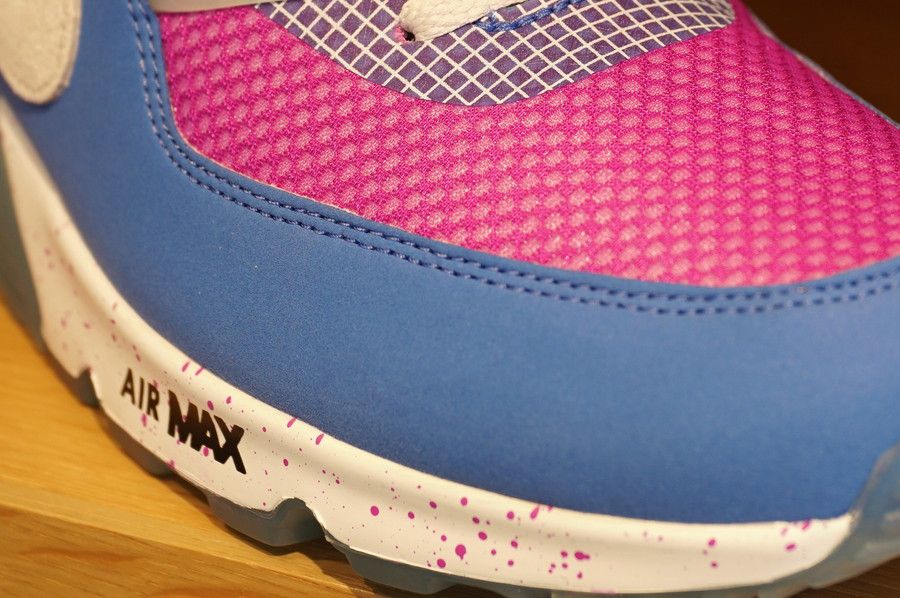 メッシュ部分 エアマックス90 アンディフィーテッド ブルー AIRMAX 90 UNDEFEATED "Pacific Blue"