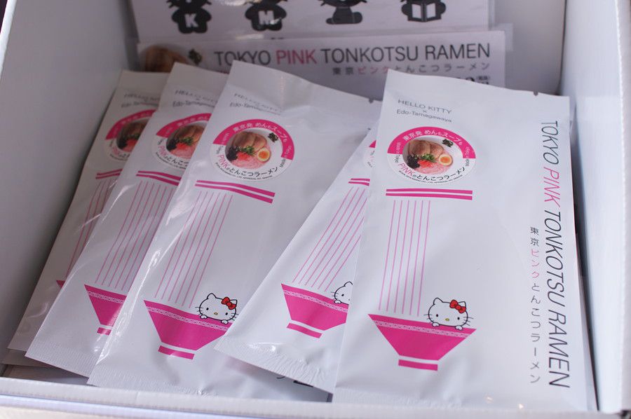 江戸玉川屋 東京ピンクとんこつラーメン