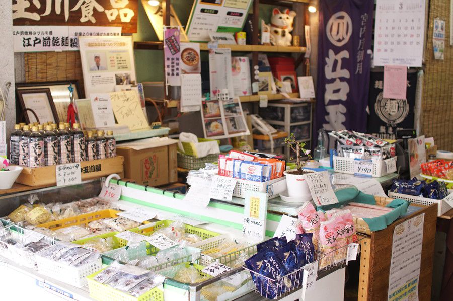 江戸玉川屋 直売店 店内