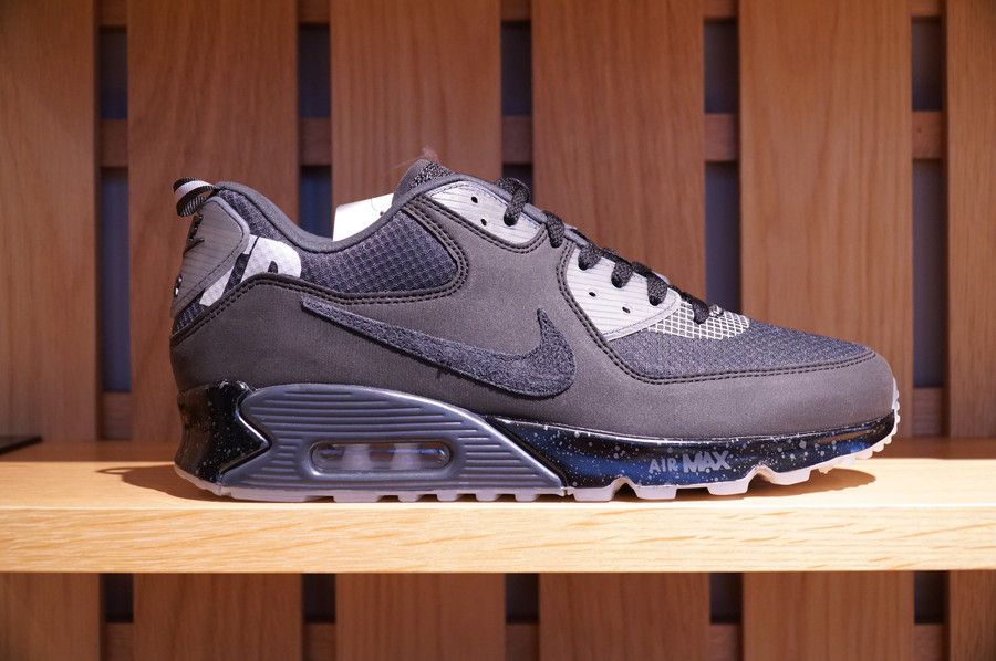 NIKE AIRMAX90 undefeated 27.5 4色 サイズ変更可
