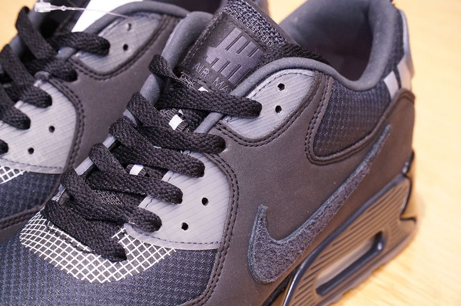 UNDEFEATED x NIKE AIRMAX 90 "anthracite" アンディフィーテッド ナイキ エアマックス90 アンスラサイト ブラック アッパー