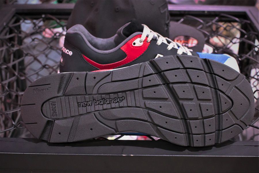 newbalance CM1700 “WHIZ LIMITED x mita suneakers” 20周年を
