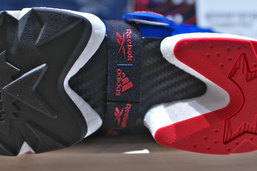 リーボック アディダス インスタポンプフューリー トリコロール J1964 reebok-instapump-fury-boost-