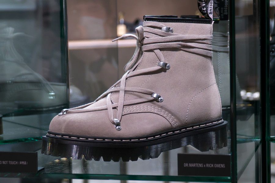 Dr. Martens x RICK OWENS(ドクターマーチンxリック オウエンス スエード)