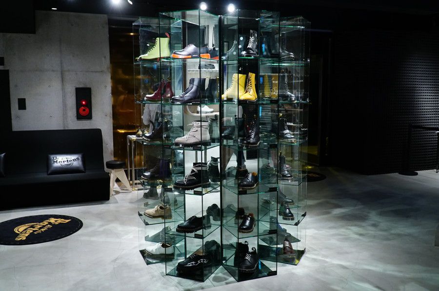 ドクターマーチンの世界観を凝縮！Dr.Martens SHOWROOM TYOに