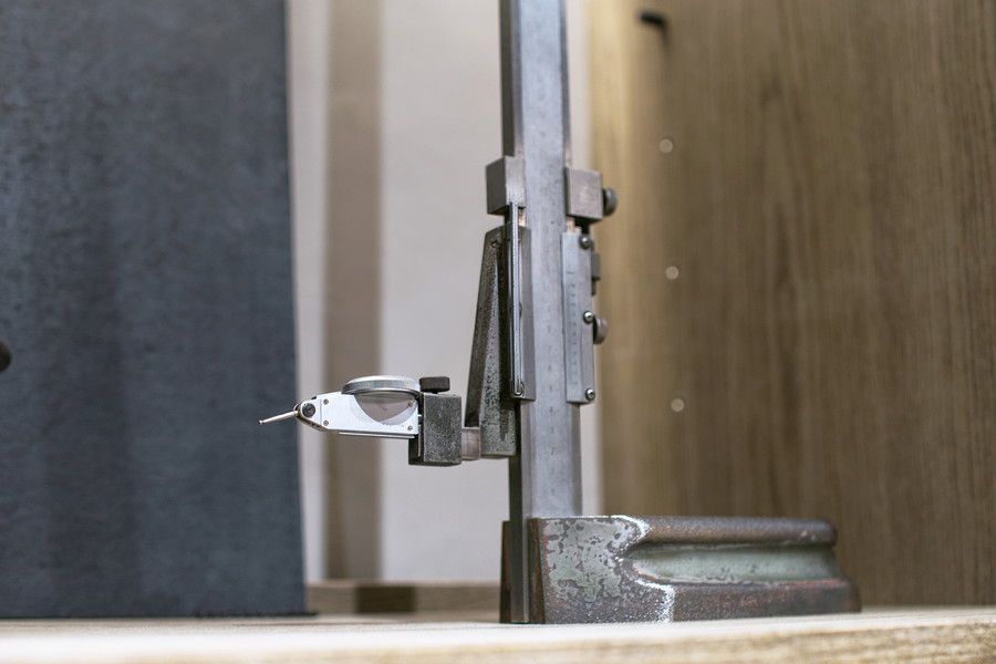 高い精度で製作するための工具