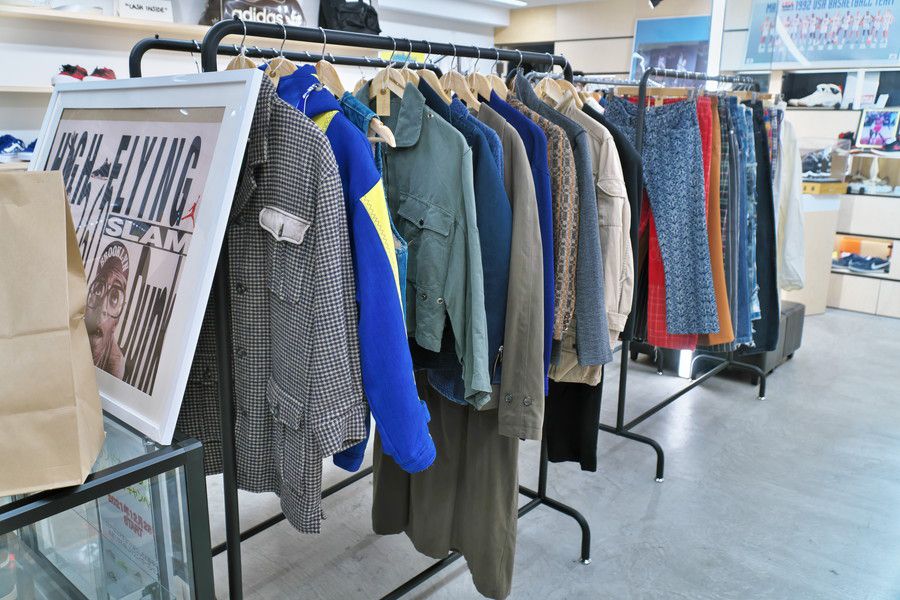 スニセカ 原宿店のアパレル類