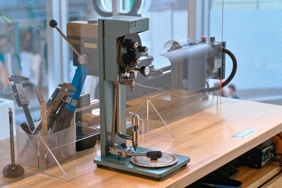 ringram(リングラム) 表参道店の指輪を製作する道具