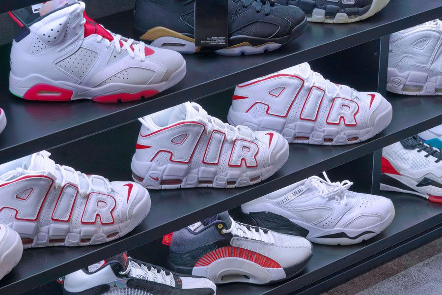 エアモアアップテンポ AIR MORE UPTEMPO