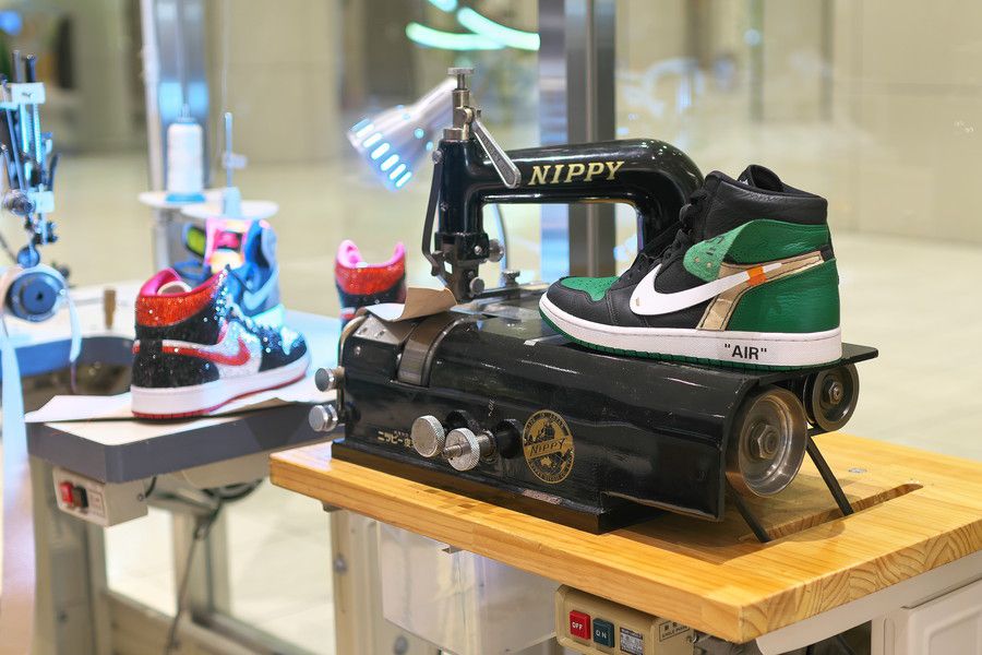 スニーカースクール カスタム用のミシン