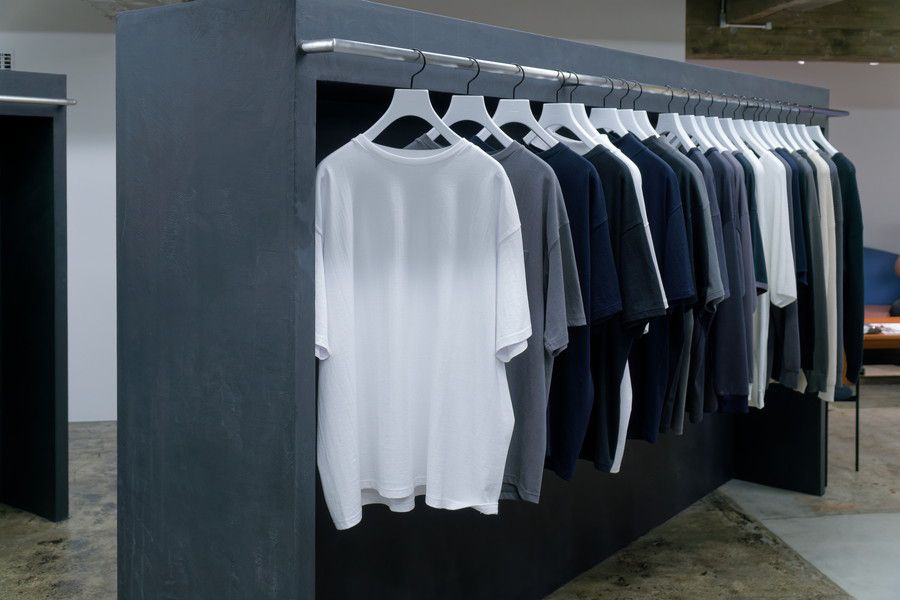 Graphpaper(グラフペーパー)のTシャツ