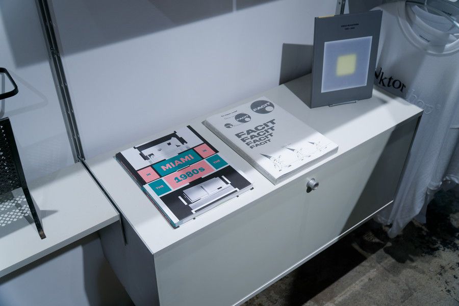 Graphpaper TOKYO(グラフペーパー 東京) 1FのVektor shop®(ベクターショップ)