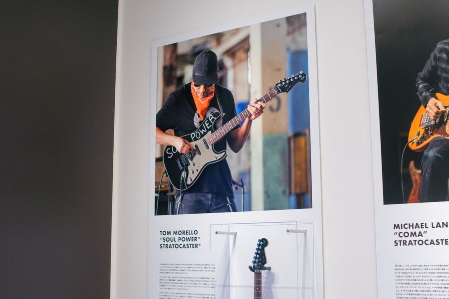 FENDER(フェンダー) 原宿の有名アーティスト使用モデルのギター の展示