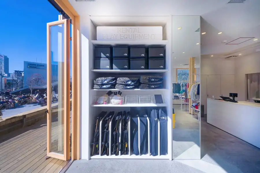 PLAY EARTH PARK WONDER STOREのレンタル用具のスペース