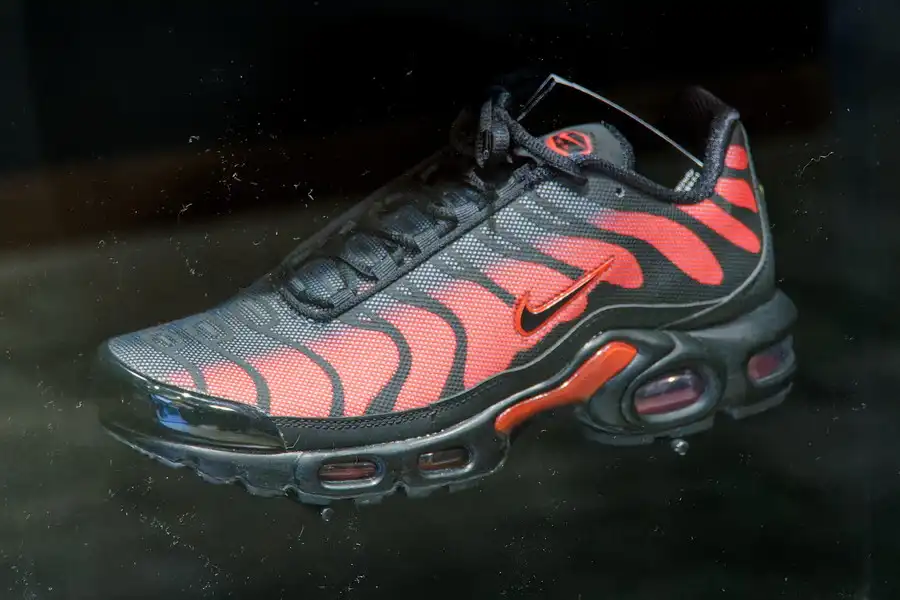 NIKE AIR MAX PLUS(エアマックス プラス)のアーカイブ展示品