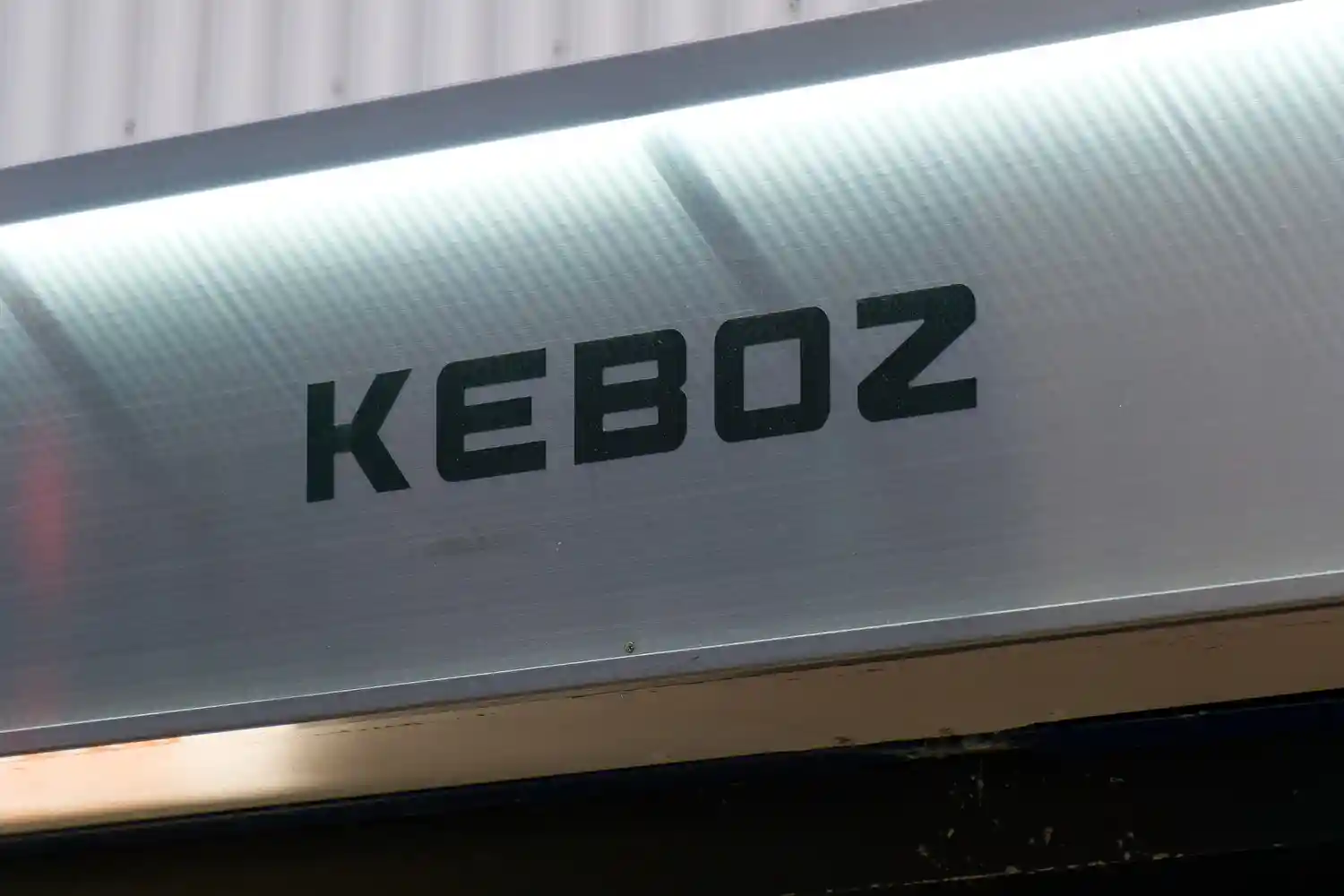 KEBOZのの店頭の看板